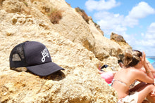 Load image into Gallery viewer, Hoy Classics Original Trucker - Black / White