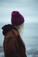 Load image into Gallery viewer, Hoy Balance Beanie - Burgundy
