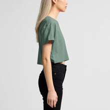 Load image into Gallery viewer, Women's Hoy Explore Crop T-shirt - Sage
