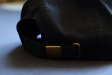Load image into Gallery viewer, Hoy Explore Embroidered Cap - Black