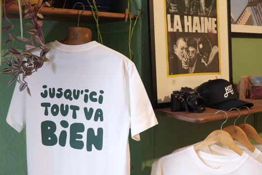 Hoy Jusqu'ici' Tout Va Bien Charity T-shirt - Natural / Forest