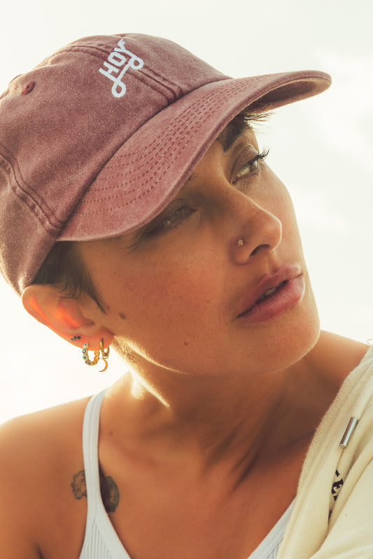 Hoy Explore Dad Hat - Vintage Red
