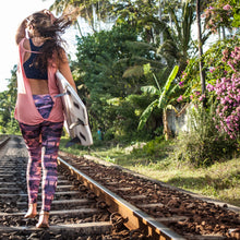 Load image into Gallery viewer, Olas YOGA Leggings - Tropical Prism