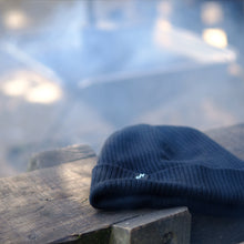Load image into Gallery viewer, Hoy Organic Daily Beanie - Black