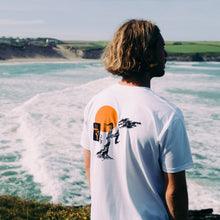 Load image into Gallery viewer, Hoy Storm Tree T-shirt - White - Limited Edition