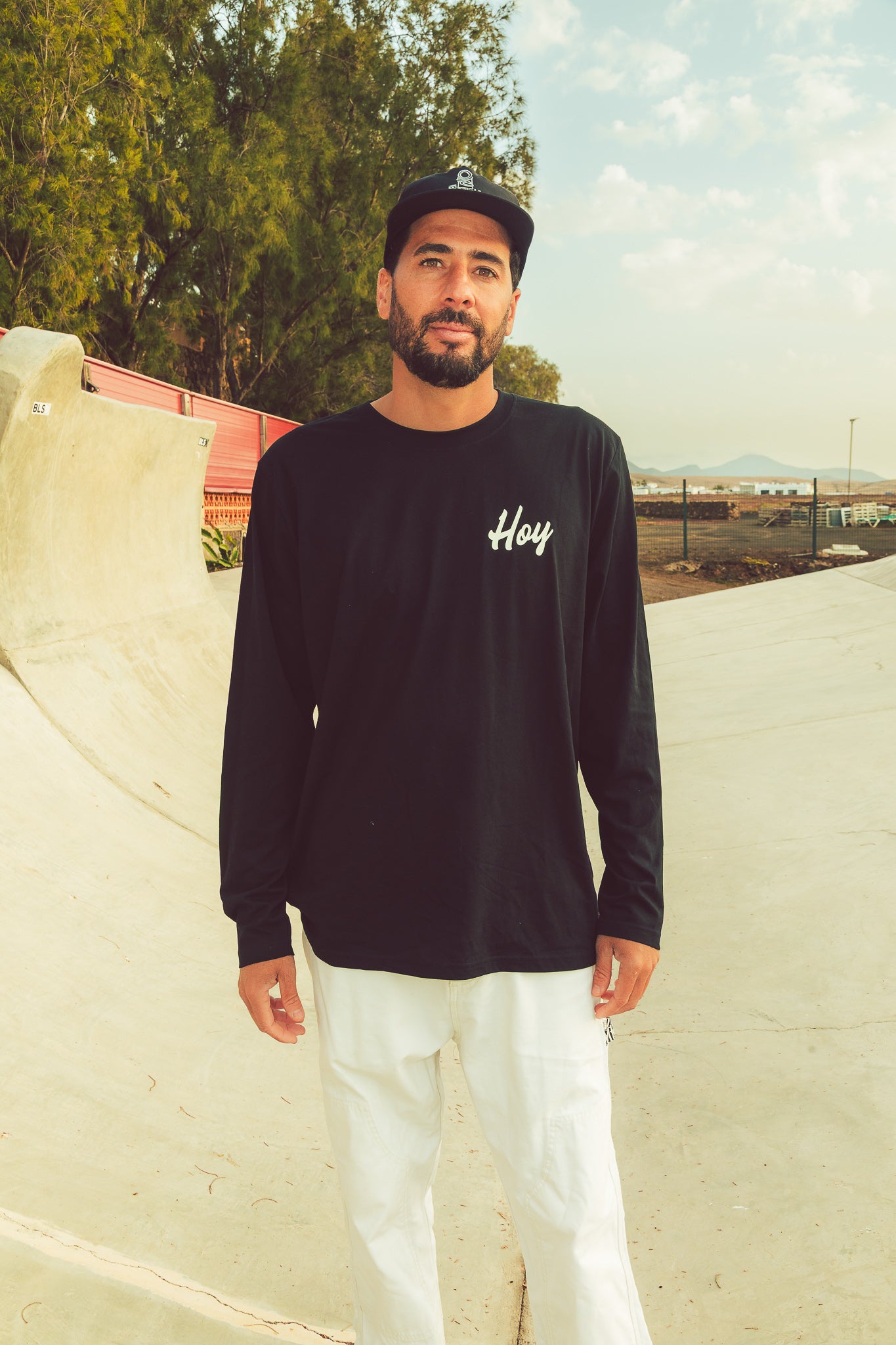 Hoy Script Organic Long sleeve T-shirt - Black