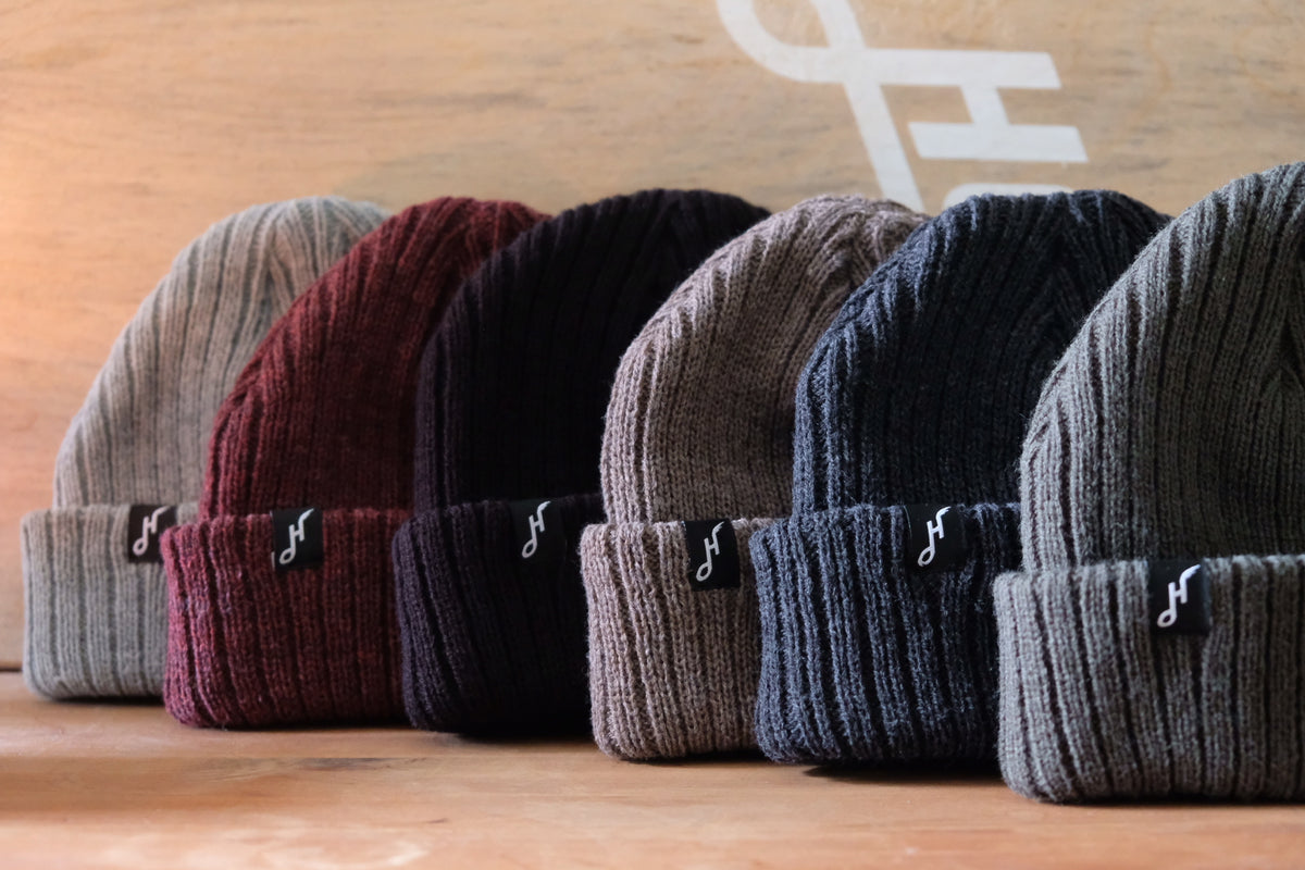 Hoy Dawn at the Docks Beanie - Fog