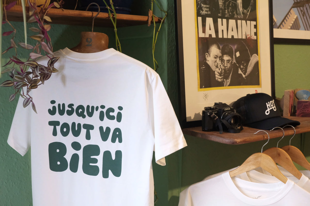 Hoy Jusqu'ici' Tout Va Bien Charity T-shirt - Natural / Forest