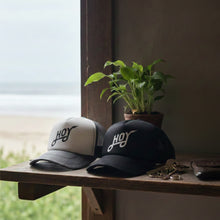 Load image into Gallery viewer, Hoy Classics Original Trucker Cap - White / Black
