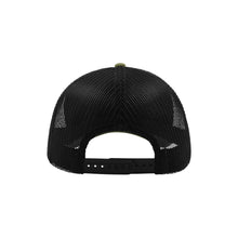 Load image into Gallery viewer, Hoy Classics Original Trucker Cap - Forest
